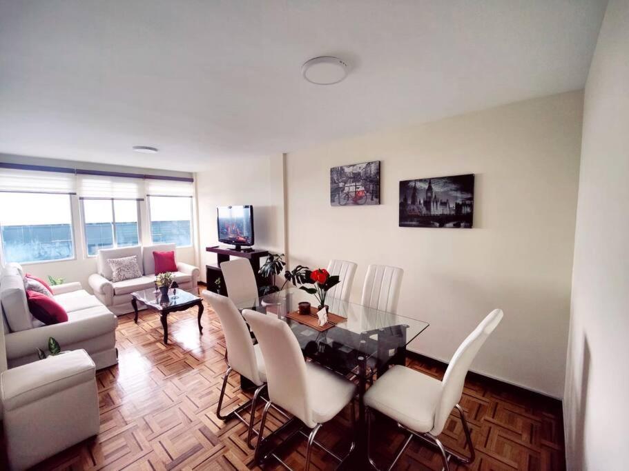 Comodo, Amplio Y Centrico Apartamento En Sopocachi La Paz Eksteriør billede